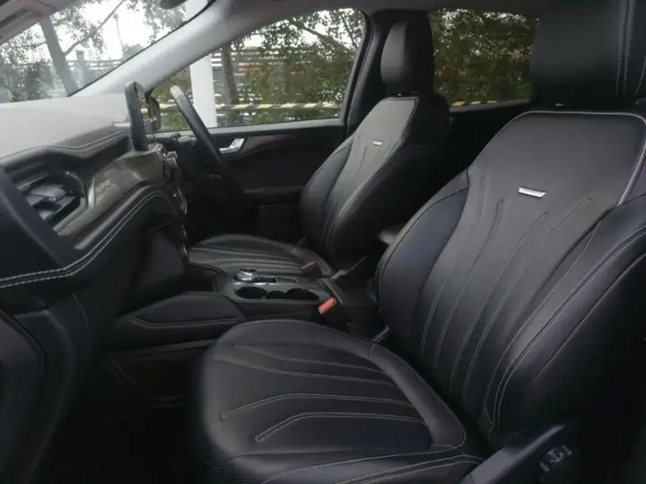 Ford Kuga 2022 photo 5
