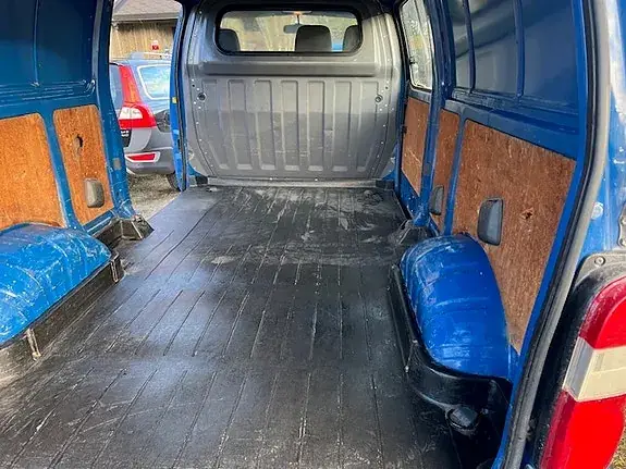 Toyota Hiace 2002 photo 2