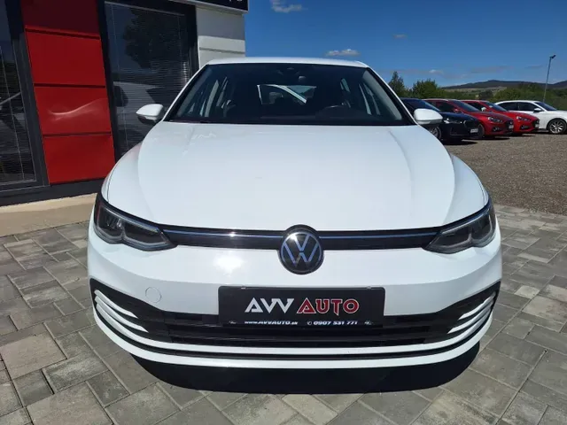 Volkswagen Golf 2023 photo 2