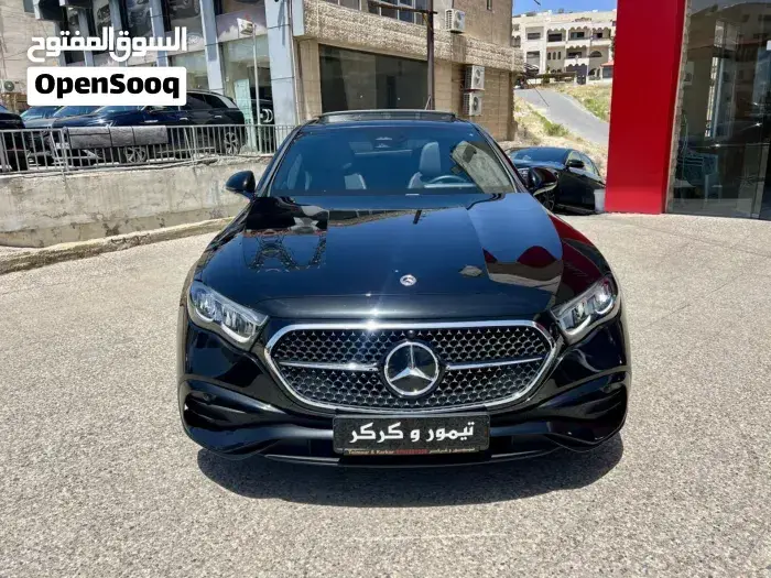 Mercedes-Benz E-Class 2024 photo 3