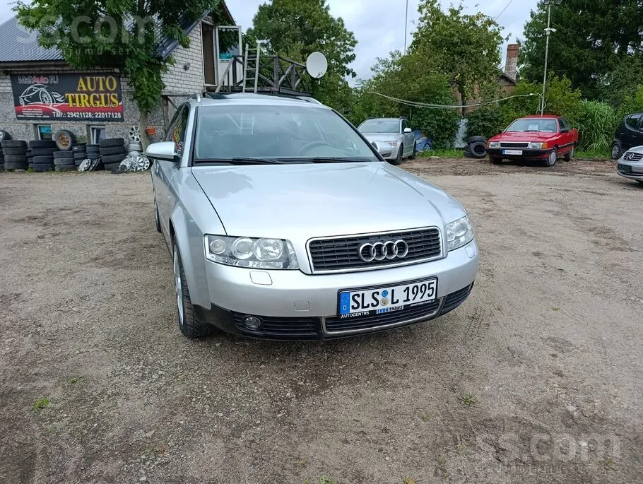 Audi A4 2003 photo 2