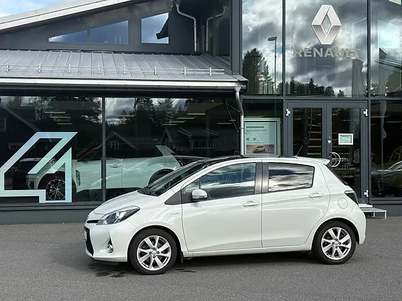 Toyota Yaris 2014 photo 2