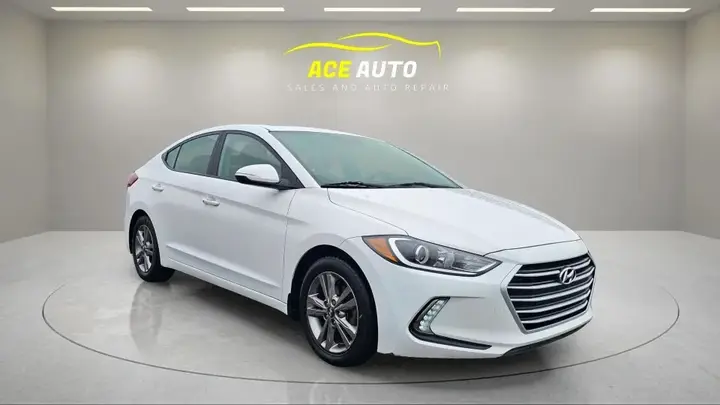 Hyundai Elantra 2018 photo 4