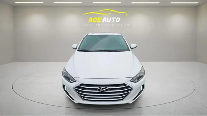 Hyundai Elantra 2018 photo 3