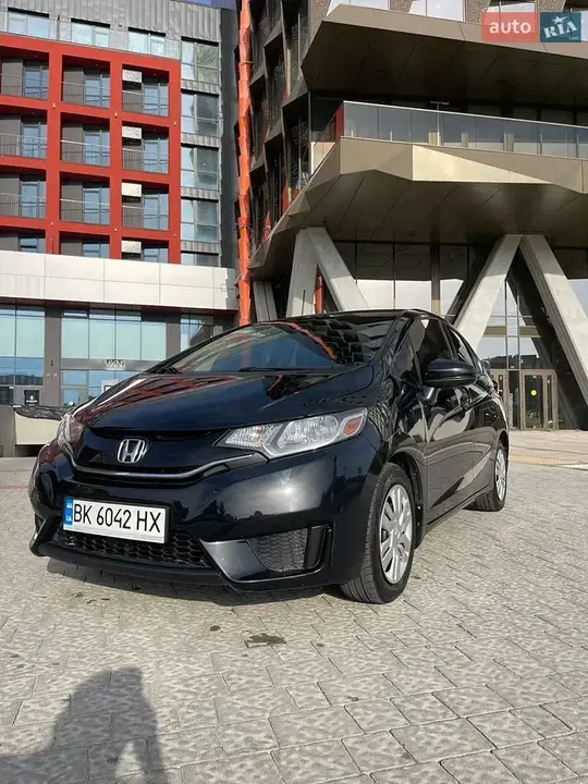 Honda Fit 2017 photo 3