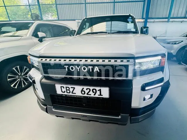 Toyota Land Cruiser Prado 2026 photo 2