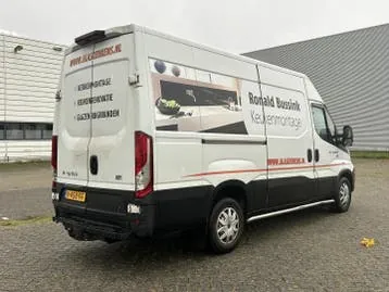Iveco Daily 2017 photo 2