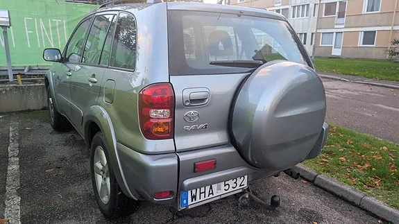 Toyota Rav4 2004 photo 4