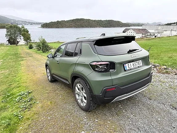 Jeep Avenger 2024 photo 2