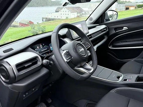 Jeep Avenger 2024 photo 3
