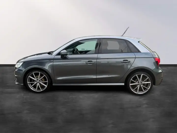 Audi A1 2018 photo 4