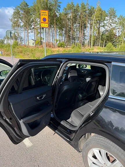 Volvo V60 2022 photo 5