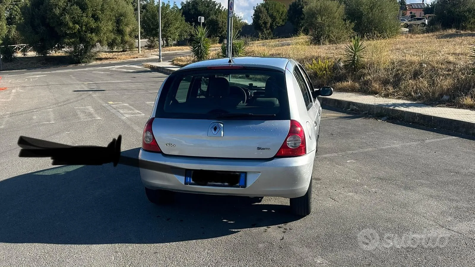 Renault Clio 2010 photo 4