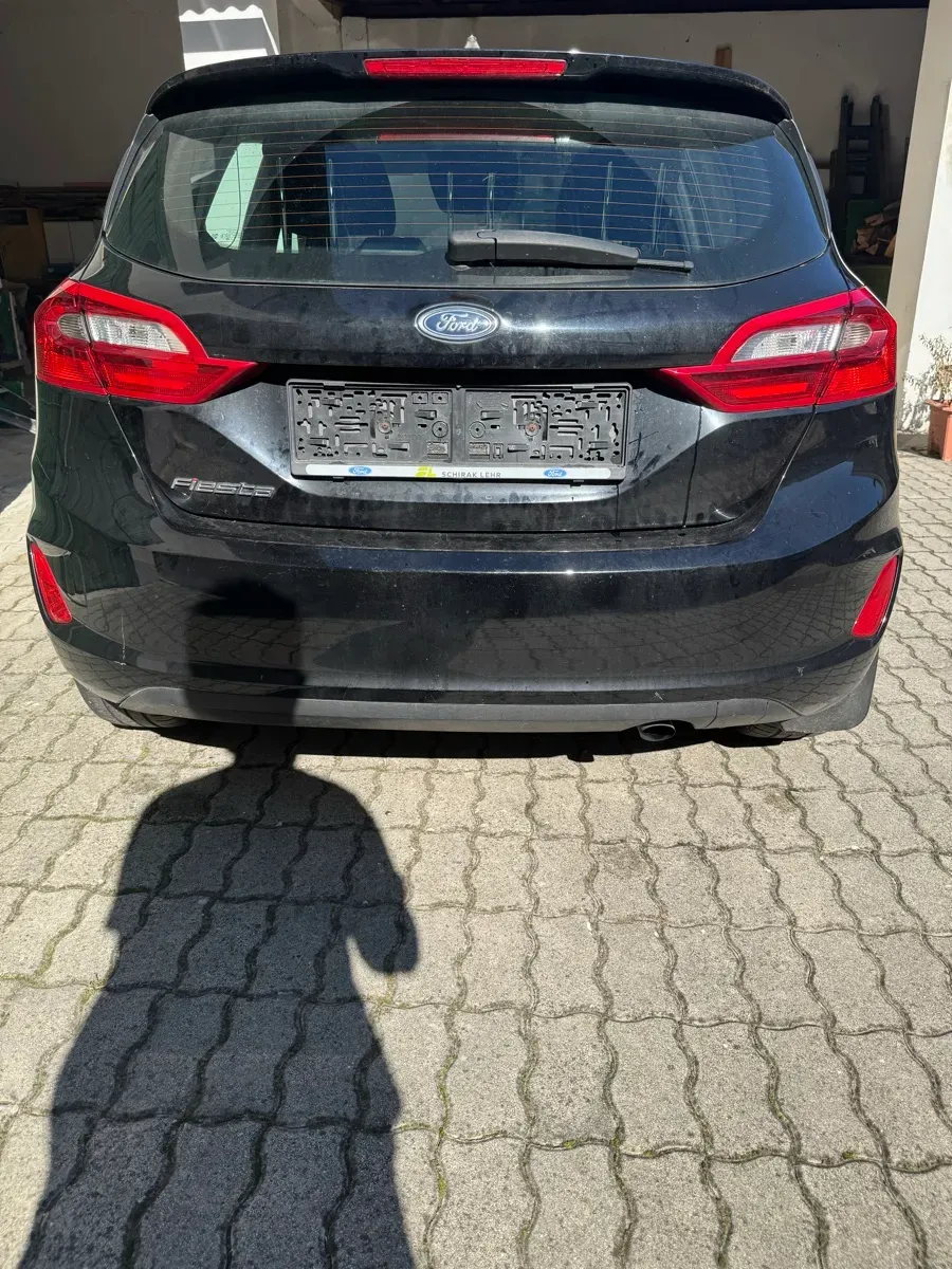 Ford Fiesta 2018 photo 2