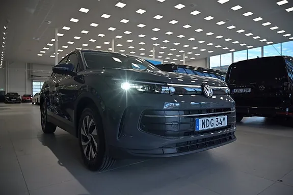 Volkswagen Tiguan 2026 photo 4