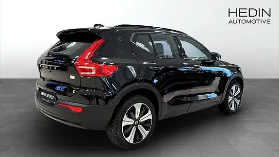 Volvo Xc40 2023 photo 2