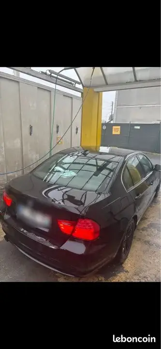 BMW Série 3 2010 photo 2