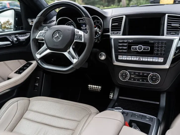 Mercedes-Benz Gl-Class 2015 photo 2