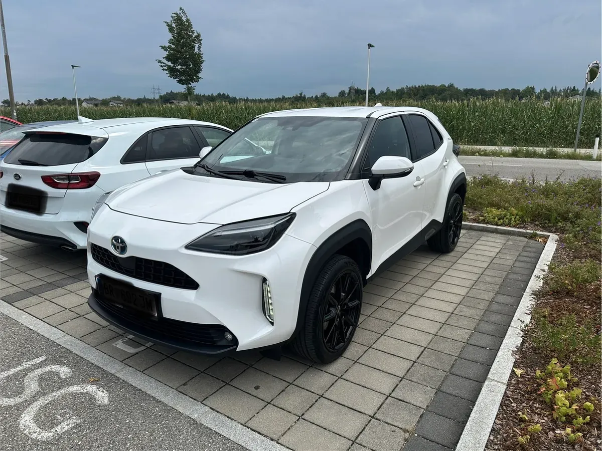 Toyota Yaris Cross 2022 photo 3
