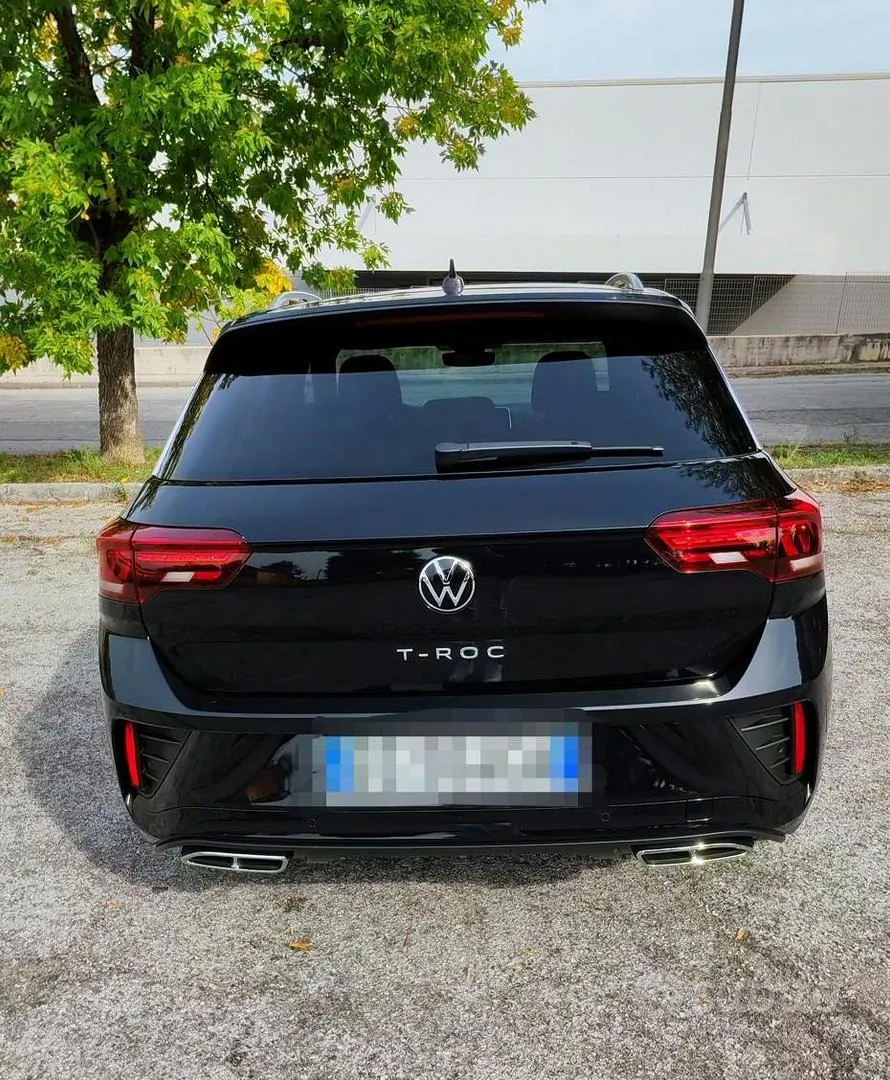 Volkswagen T-Roc 2023 photo 3