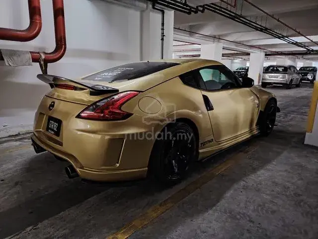Nissan Fairlady