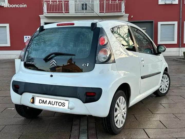 Citroen C1 2012 photo 3