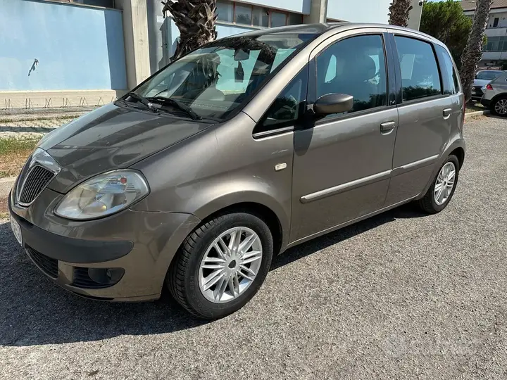 Lancia Musa 2007 photo 2