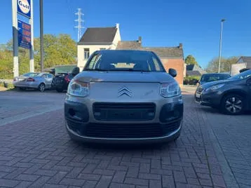 Citroen C3 Picasso 2010 photo 3