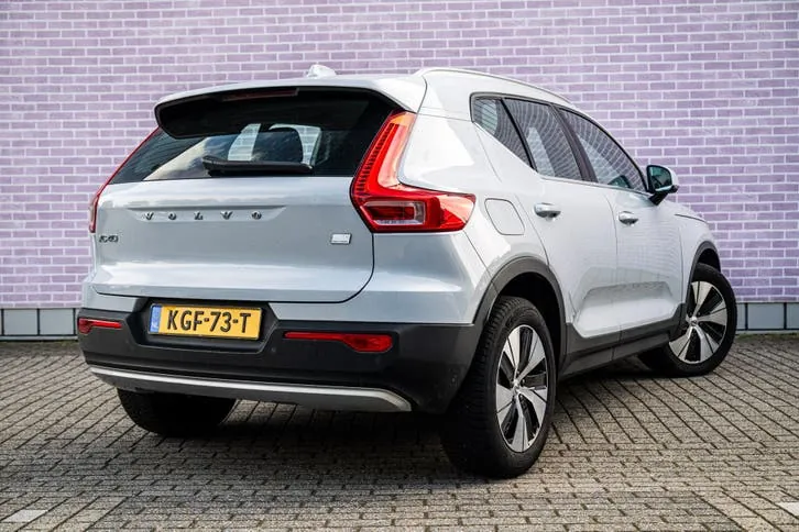 Volvo Xc40 2022 photo 2
