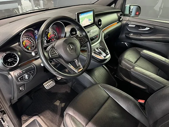 Mercedes-Benz V300 D 2020 photo 3