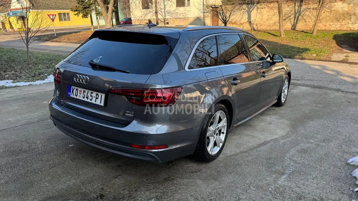 Audi A4 2018 photo 5