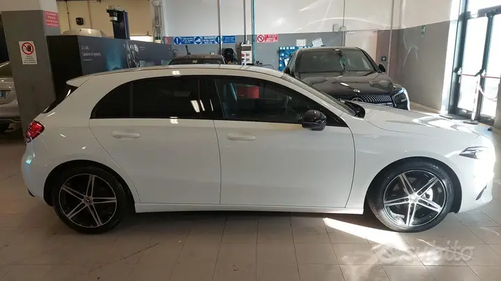 Mercedes-Benz A 2022 photo 2