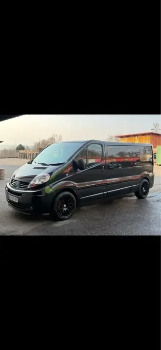 Renault Trafic 2008 photo 2