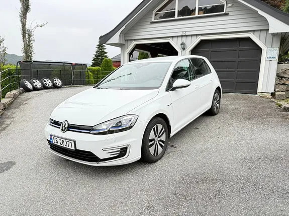 Volkswagen E-Golf 2020 photo 5