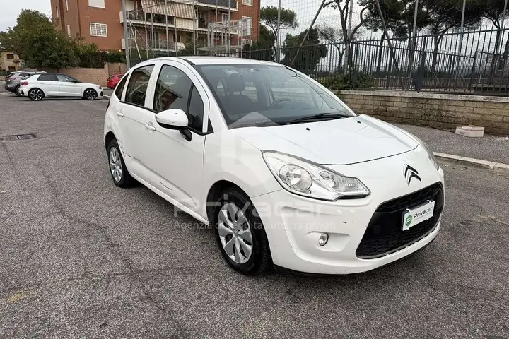 Citroen C3 2012 photo 3