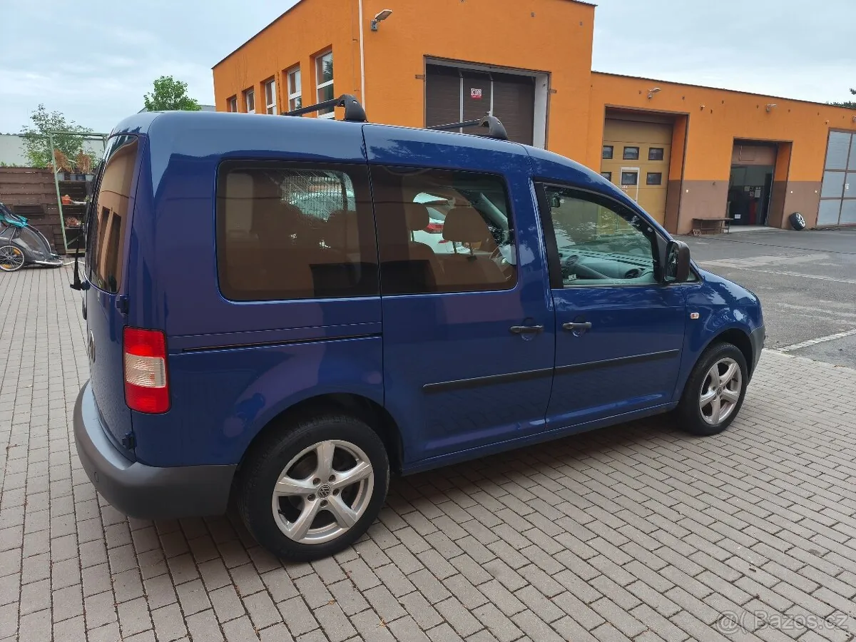 Volkswagen Caddy 2008 photo 5