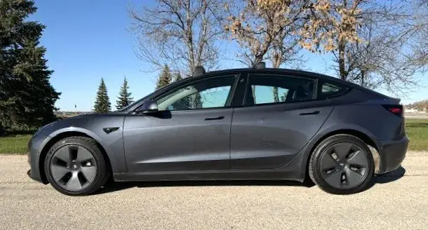 Tesla Model 3 2022 photo 5
