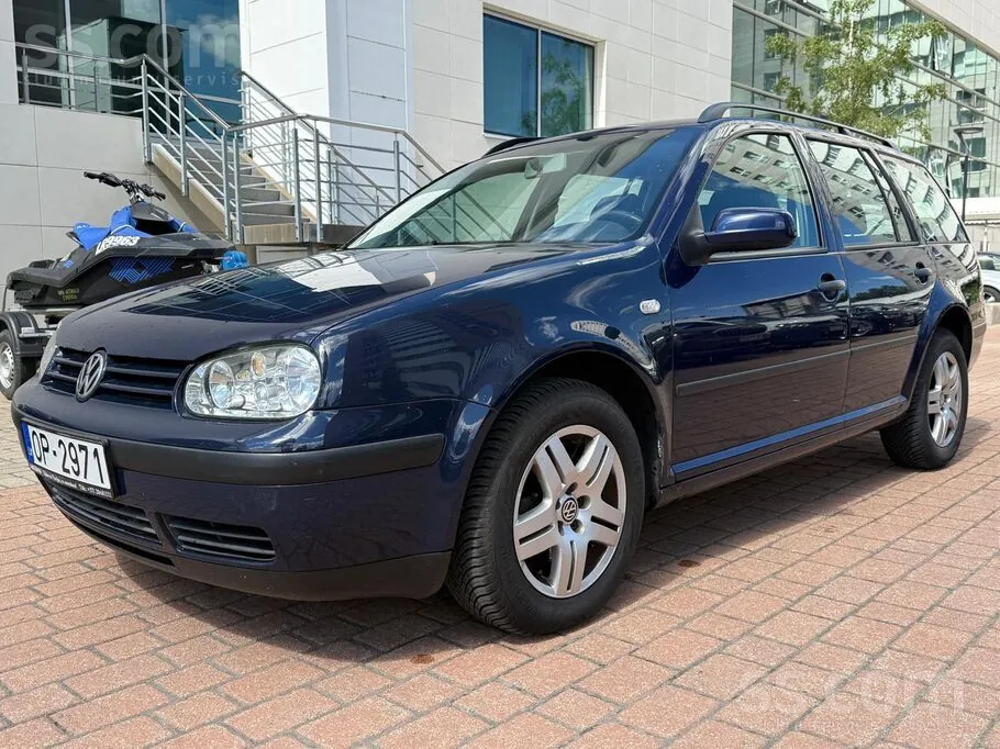 Volkswagen Golf 2002 photo 2