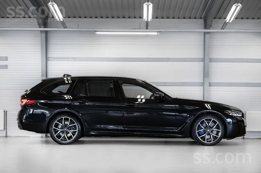 BMW 530 2021 photo 4