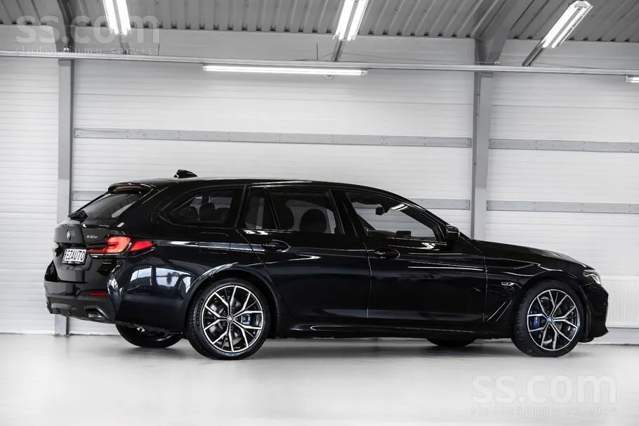 BMW 530 2021 photo 3