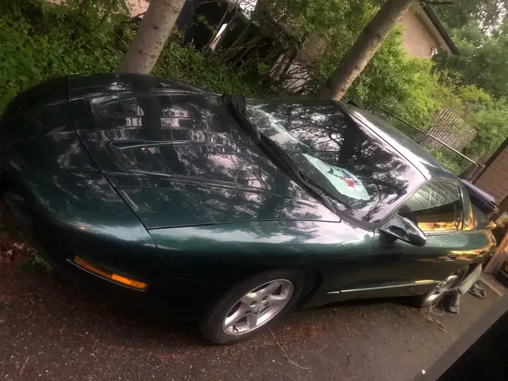 Pontiac Firebird 1997 photo 3