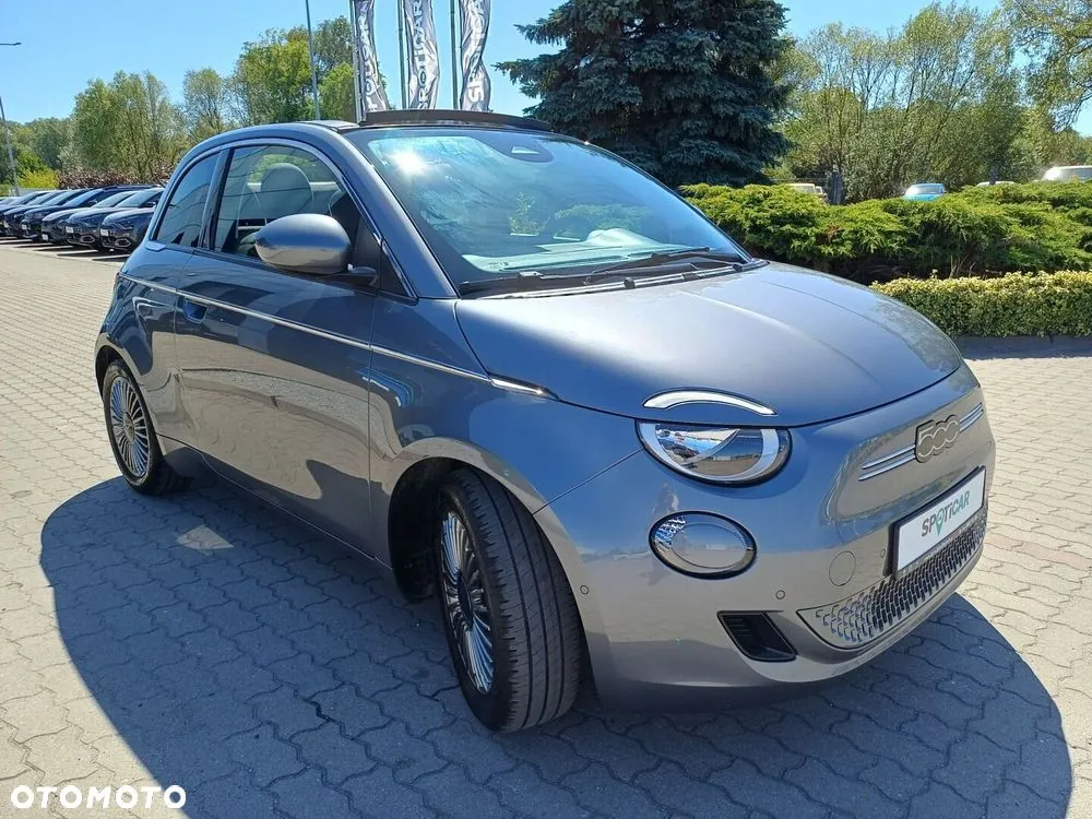 Fiat 500E 2023 photo 3