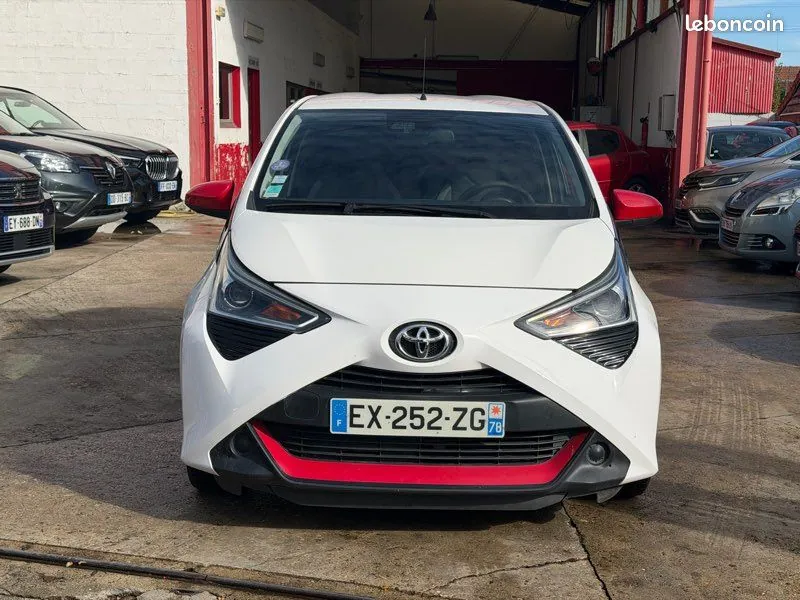 Toyota Aygo 2018 photo 2