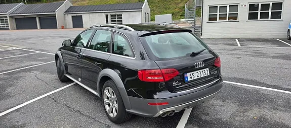 Audi A4 Allroad 2010 photo 5