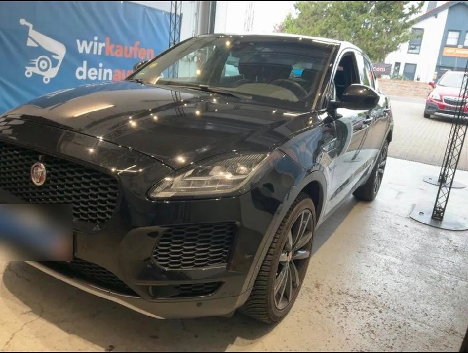 Jaguar E-Pace