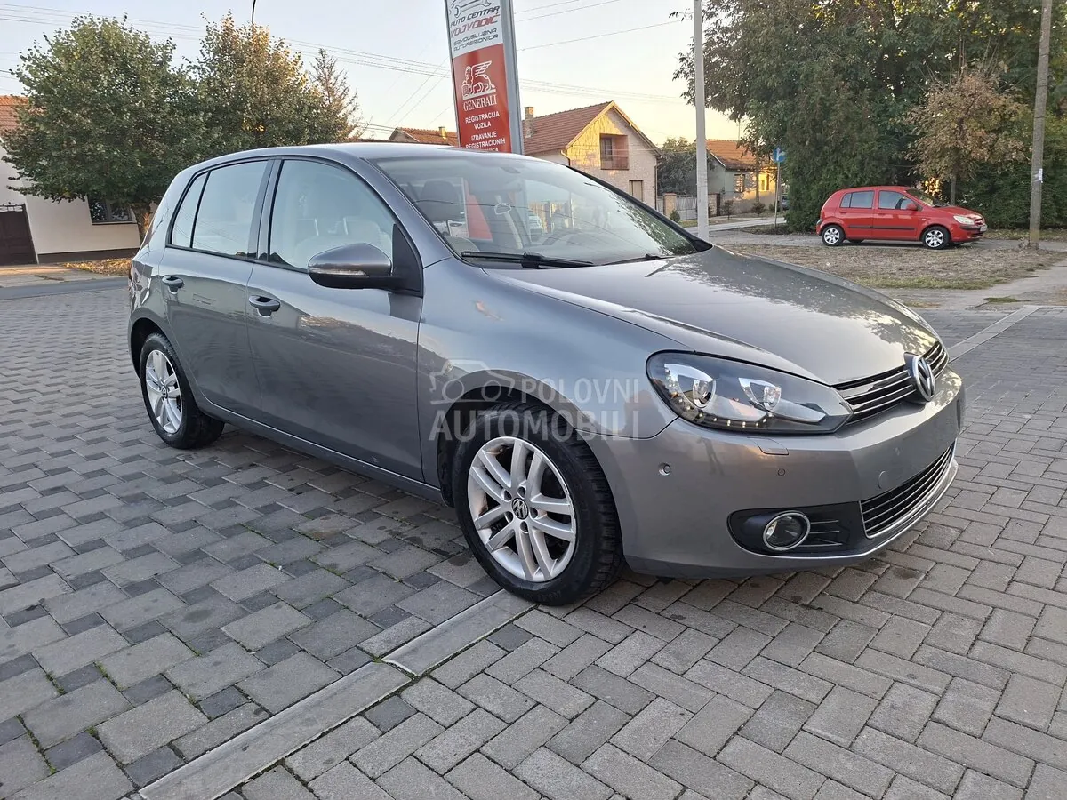 Volkswagen Golf 2011 photo 3