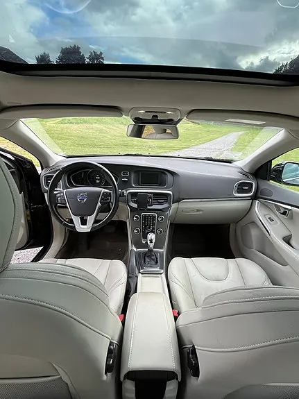 Volvo V40 2013 photo 4