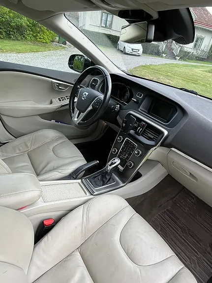 Volvo V40 2013 photo 5