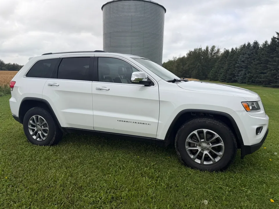 Jeep Grand Cherokee 2016 photo 3