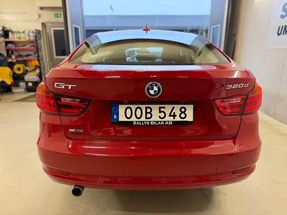 BMW 320D 2014 photo 2